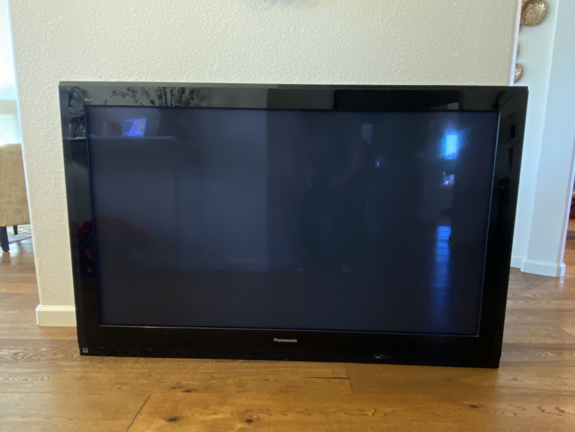Panasonic Viera Plasma HDTV (58-Inch) (1080p) (2008) | LIST PRICE