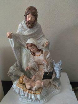 One Piece Nativity Statue -- 13" Tall