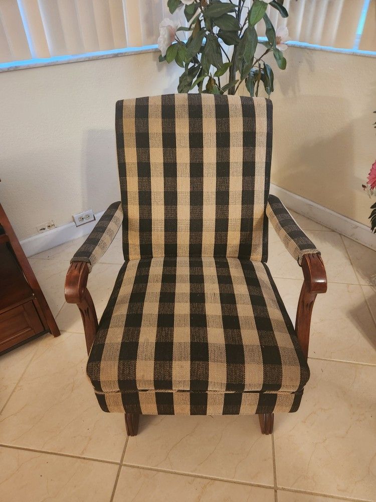 Antique Rocking CHAIR