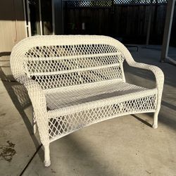 Lightly Used Outdoor Wicker Bench (White)