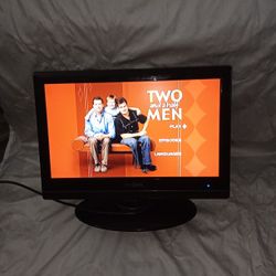 16" Insignia Tv Built In DVD Player Combo 