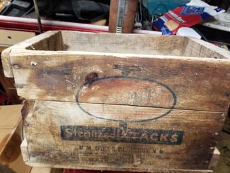 Antique packing crate