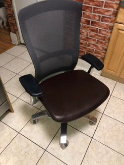 Knoll life chair