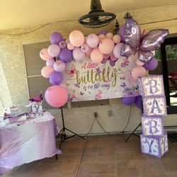 Baby shower decorations 