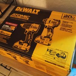 Dewalt Drill Set