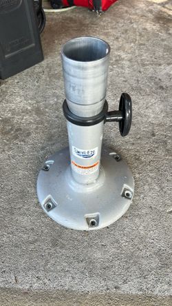 Boat Seat Stand
