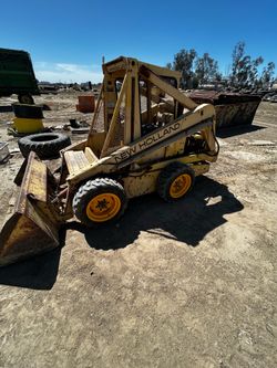 New Holland skid steer