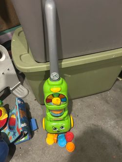 Leap frog toy vacuum