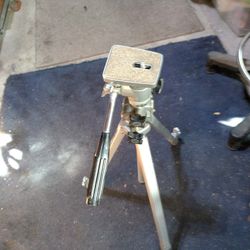 Here's A Nice Camera Stand It's Fully Adjustable Very Professional Looking Manufactured By Bail Bond Which Is A Submodel Of Vs-3