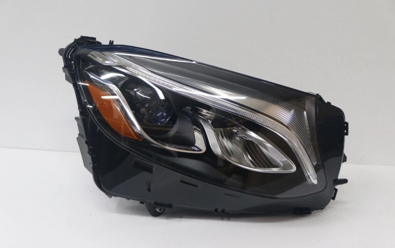 2016-2019 Mercedes GLC GLC300 GLC43 RIGHT Headlight LED OEM Perfect W253