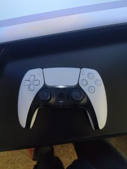PS5 controller