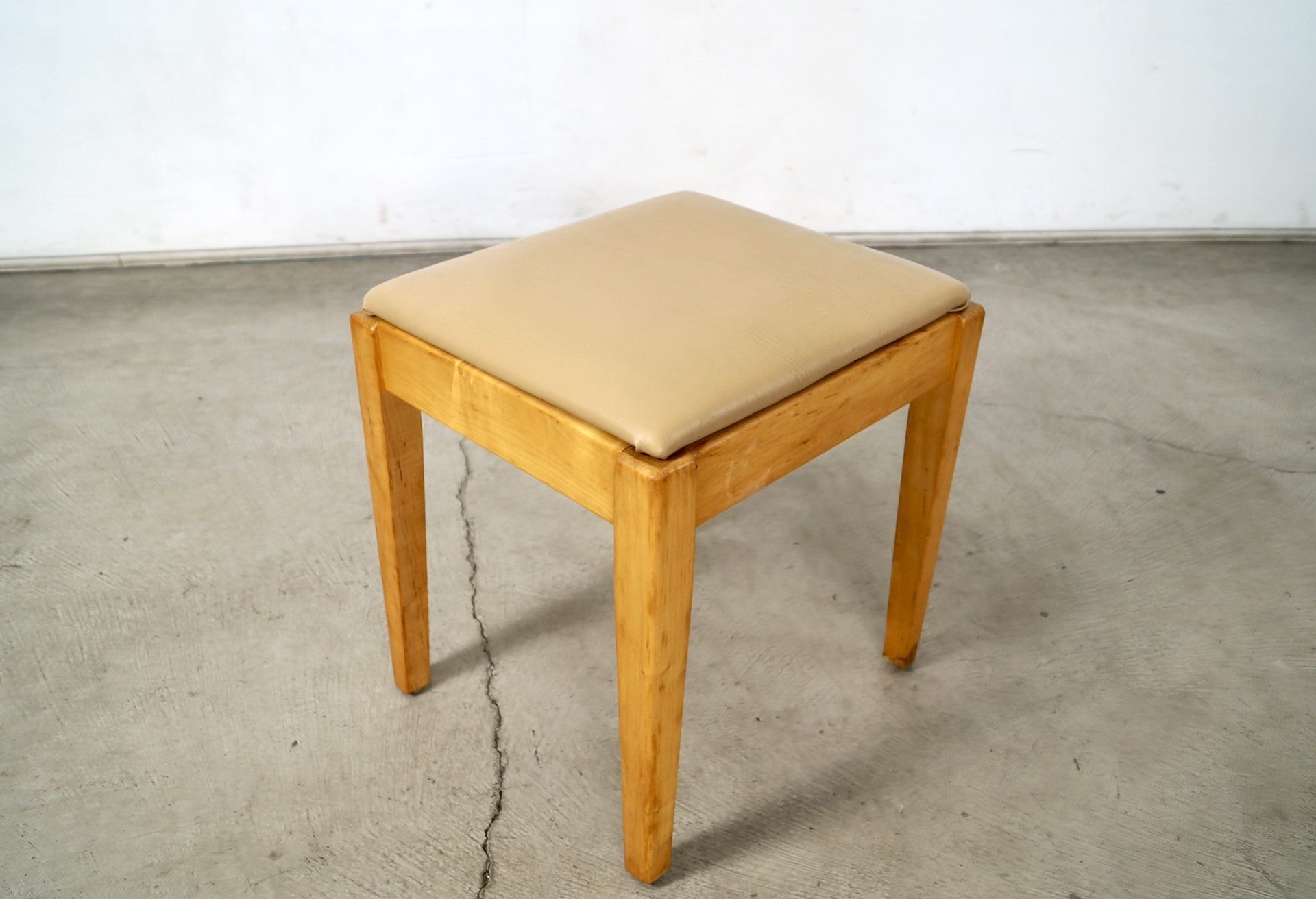 1950βs Mid Century Modern Birch Piano Stool / Bench