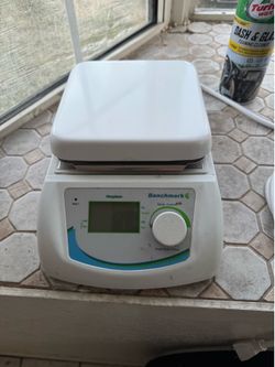 Benchmark hot plate