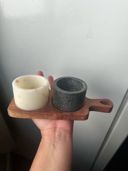 Salt and pepper cellars