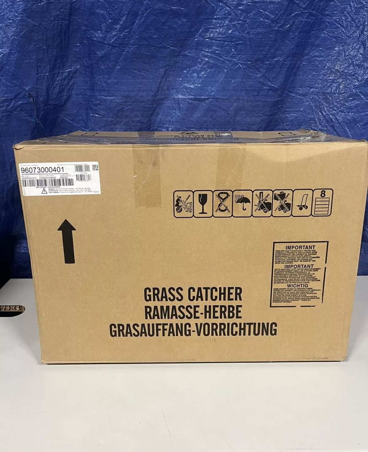 Husqvarna H242SL 2 Bin 42in Lawn Tractor Grass Catcher