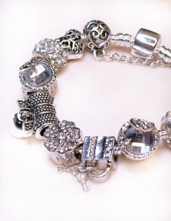 Star Shaped Heart Bracelet 