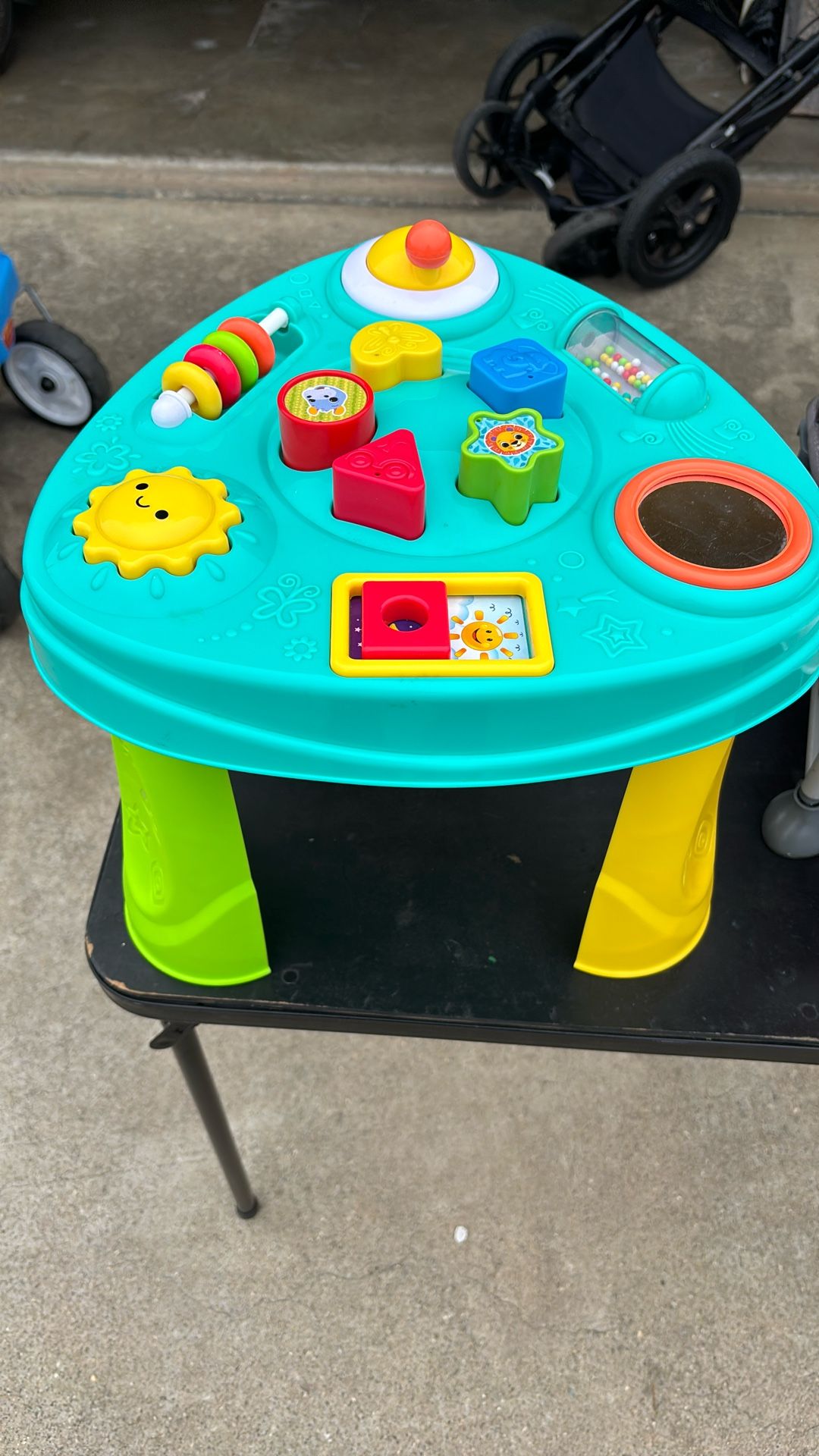 Table Toy And Pink Chair