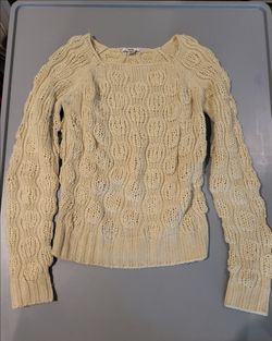 🧶 Papaya Women’s Medium Cream Cable Knit Wool Blend Sweater – Textured Open Knit