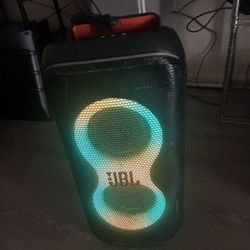 JBL Partybox Club 120