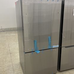 Hisense Bottom Freezer Refrigerator 