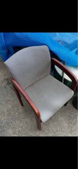 Commercial grade guest chair