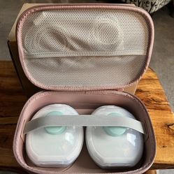 Willow Go Breast Pump