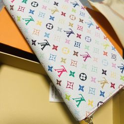 Women’s Wallets 