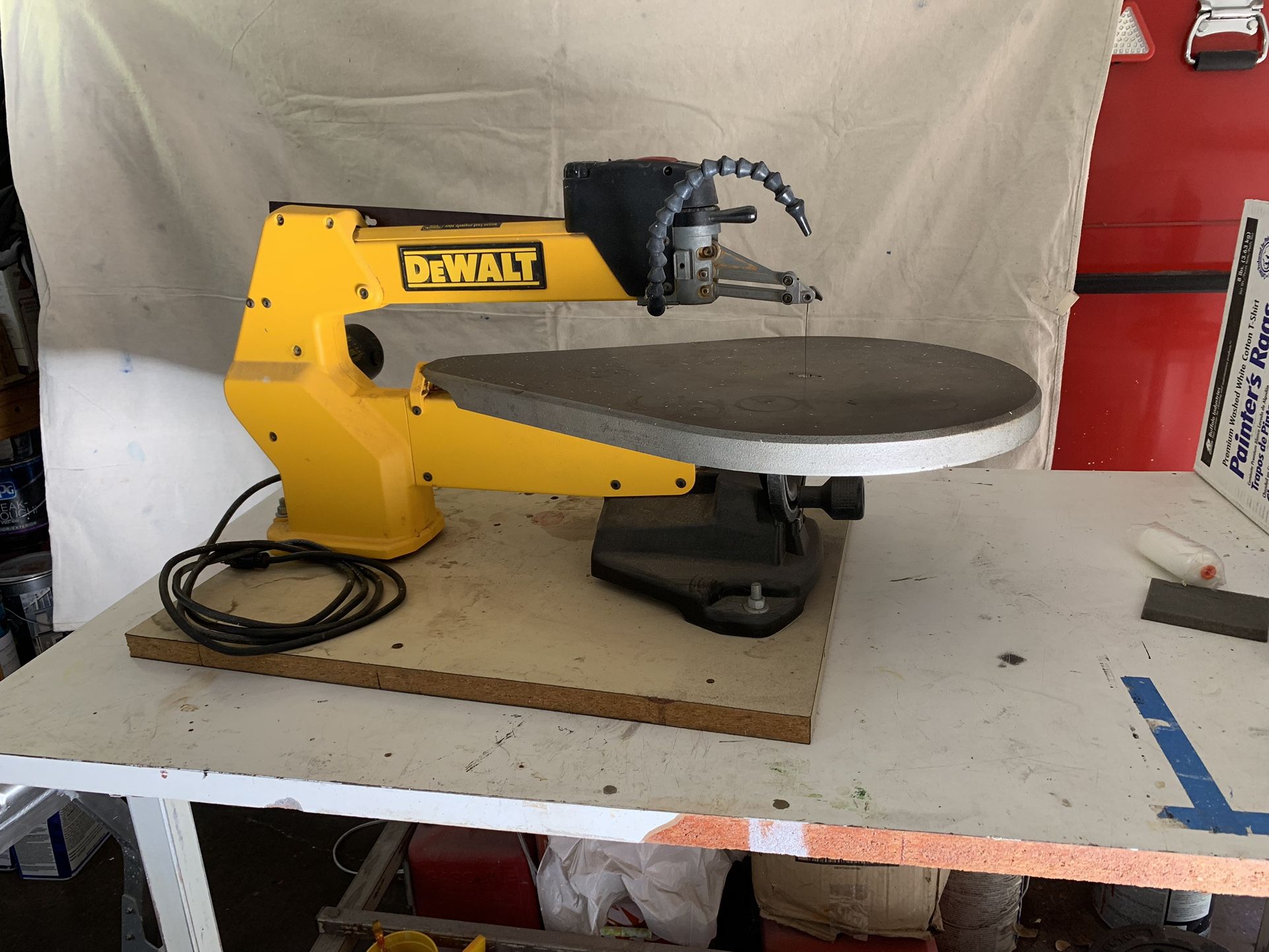 20” DeWalt Scroll Saw DW788 for Sale in Arlington, TX OfferUp