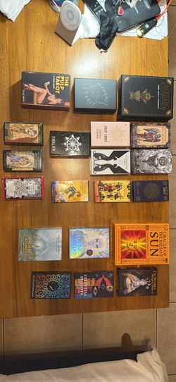 14 Tarot Decks & 6 Oracle Decks (fast sale)
