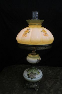Beautiful GWTW large hand painted vintage hurricane lamp