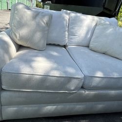 Sofa loveseat