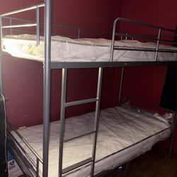 Bunk bed & mattress