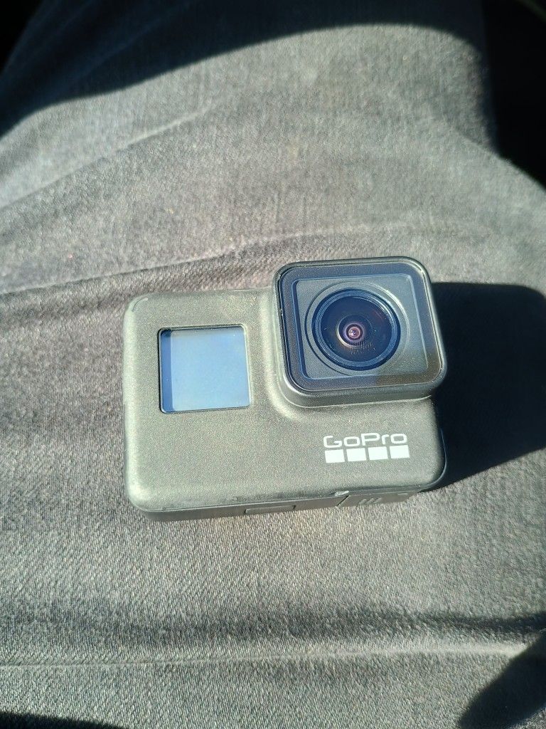 GOPRO 7 BLACK CAMERA