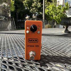 MXR Phase 95