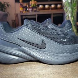NIKE UPLIFT SC 'ANTHRACITE BLACK'