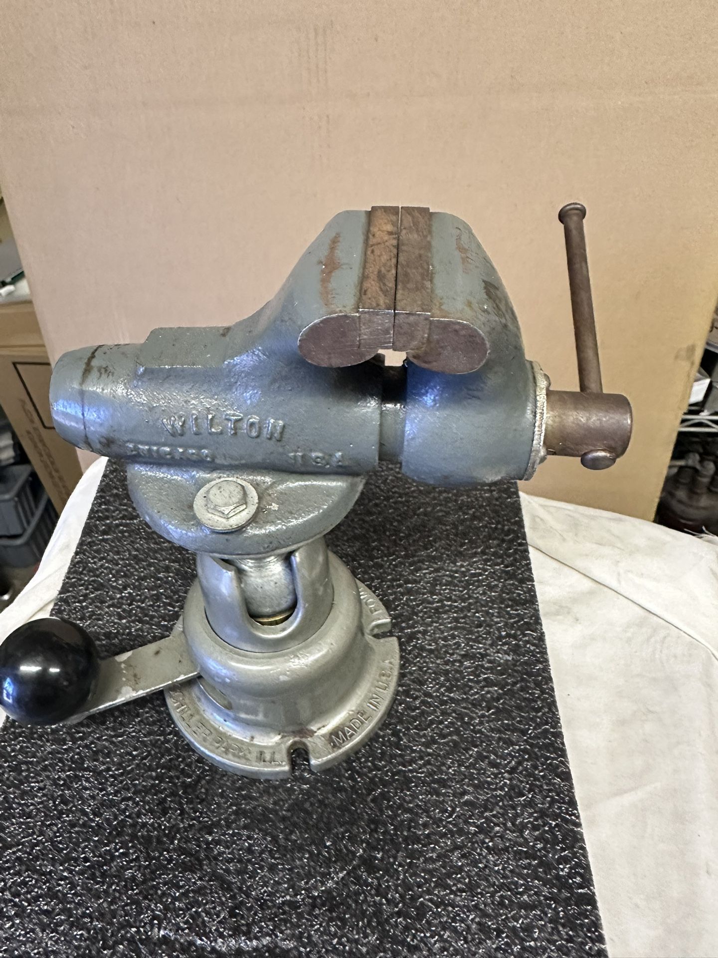 Vise Wilton Mini