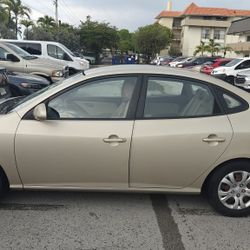 Hyundai Elantra 2010