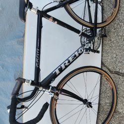 Trek 2200 Alpha Sl Road Bike