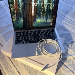 MacBook Air 13 Inch