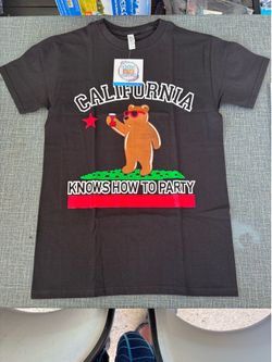 Alstyle Black California Knows How To Party Graphic T-Shirt