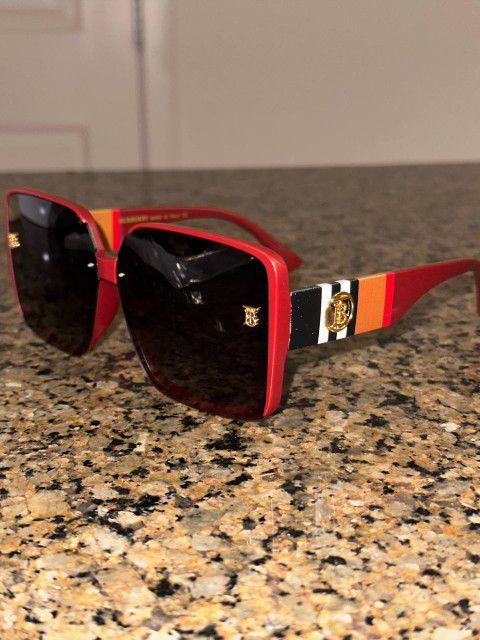 Burberry Sunglasses New Red 