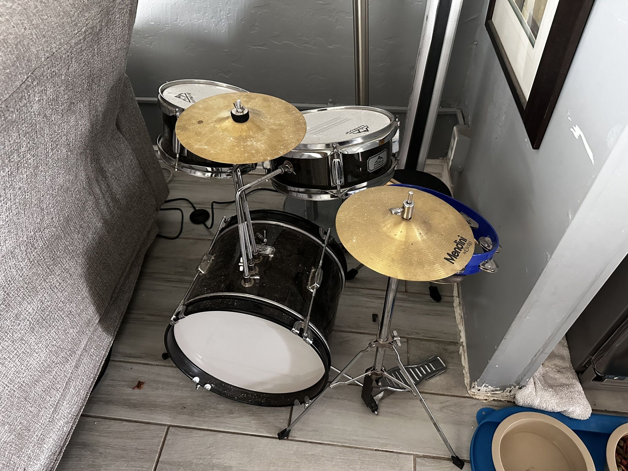 Youth Drum set Complete 