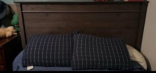 Wooden Headboard Full/Queen