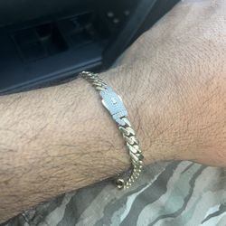 10k Gold Bracelet