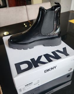 DKNY Senni Chelsea Boot