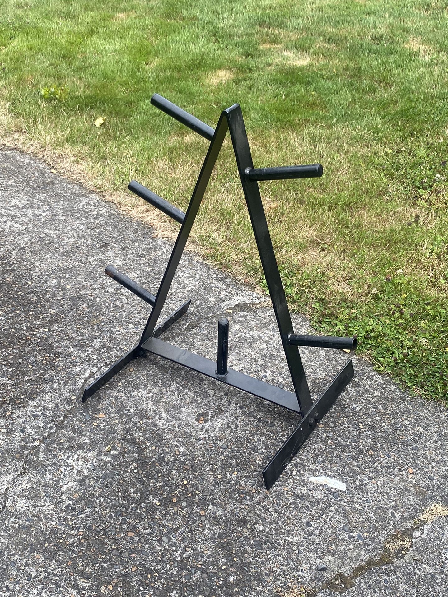 Standard Barbell Plate Storage Tree