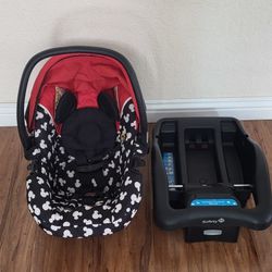 Like New Safety 1st Baby Car Seat With Base ( Price Firm!)