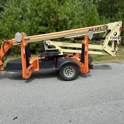 JLG 35FT BOOM LIFT