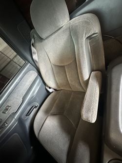 2006 Bucket Seats Chevy/Gmc