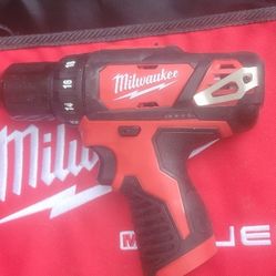Milwaukee Drills 
